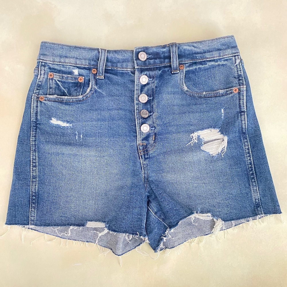 Gap distressed shorts size 4/27 - Picture 1 of 4